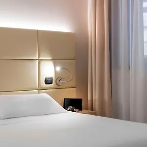 4* Hotell Best Western Cavalieri Della Corona